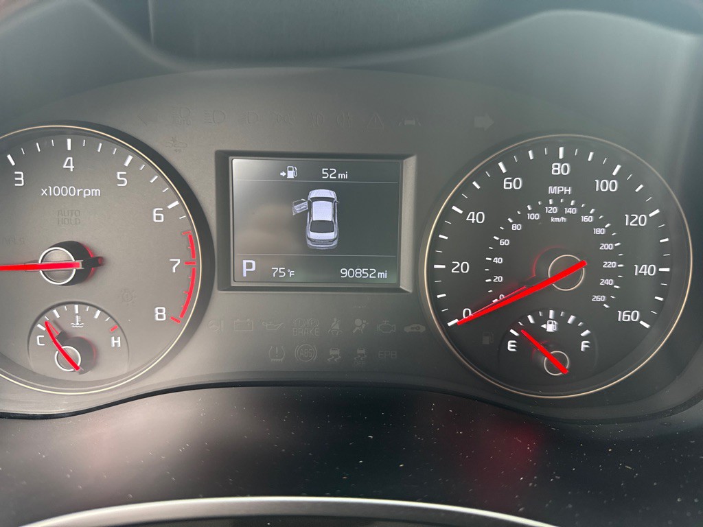 2017 Kia Cadenza Image 10