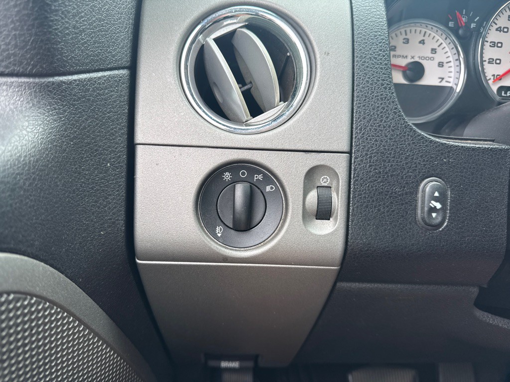 2007 Ford F-150 Image 11