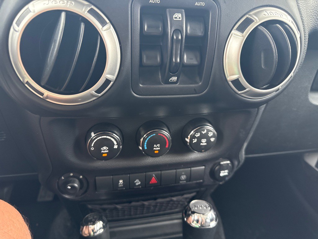 2017 Jeep Wrangler Unlimited Image 10