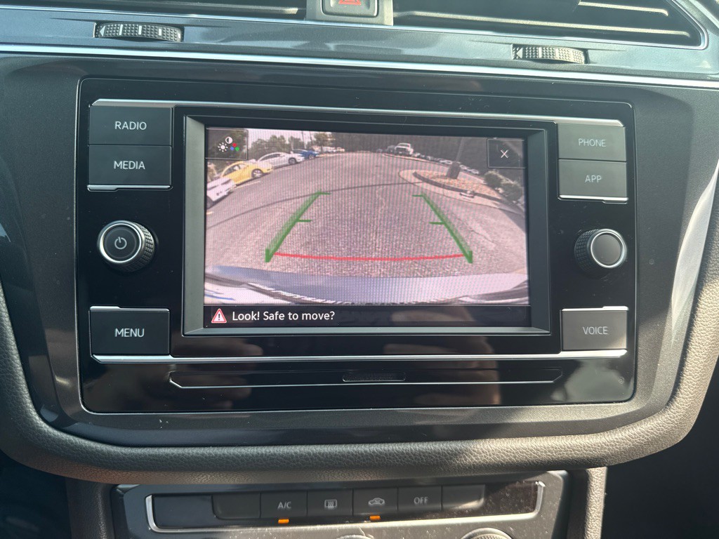2020 Volkswagen Tiguan Image 12
