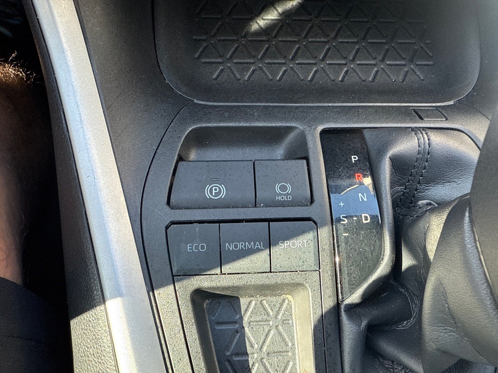 2023 Toyota Rav4 Image 13