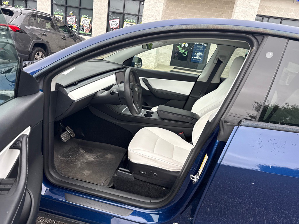 2021 Tesla Model Y Image 7