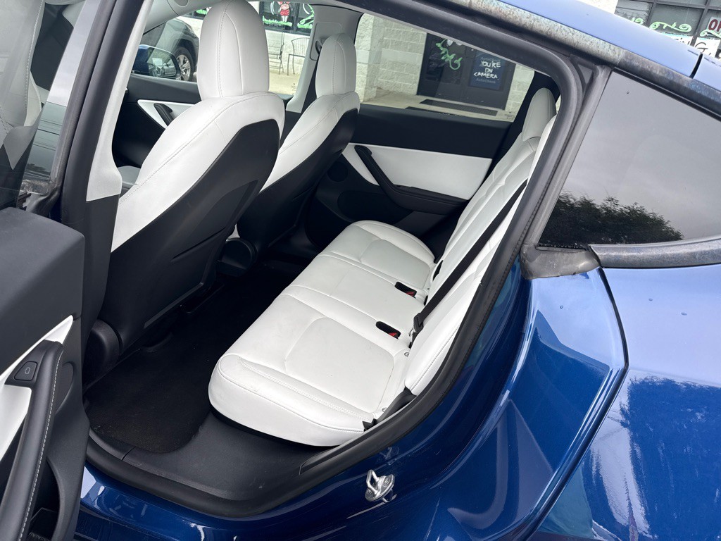 2021 Tesla Model Y Image 8