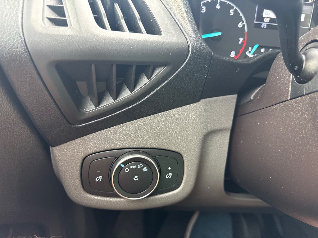 2020 Ford Transit Connect Image 16