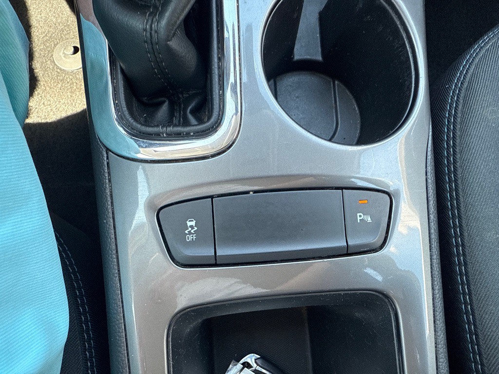 2018 Chevrolet Cruze Image 14
