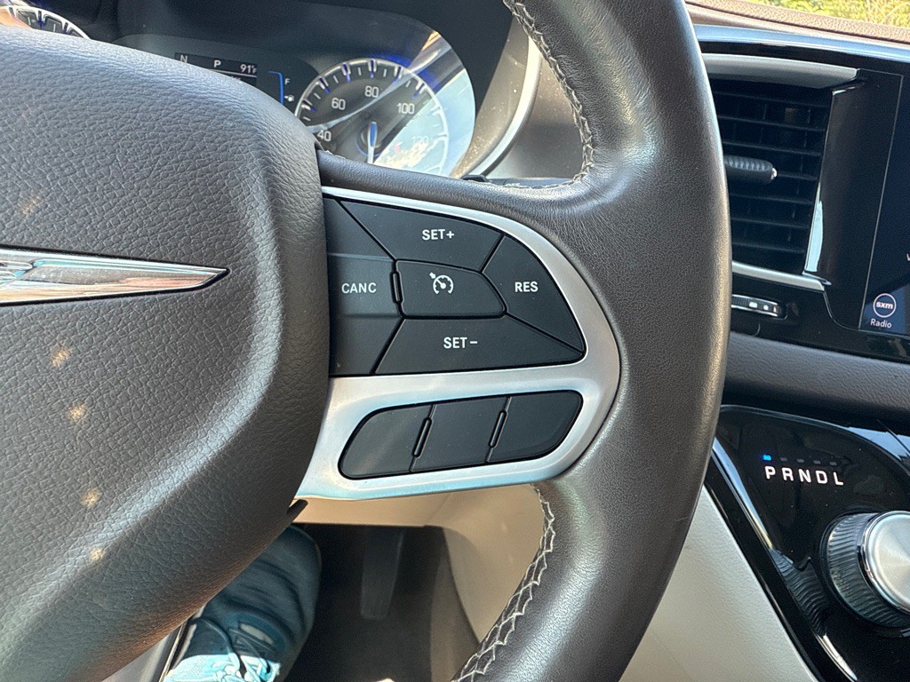 2018 Chrysler Pacifica Image 17