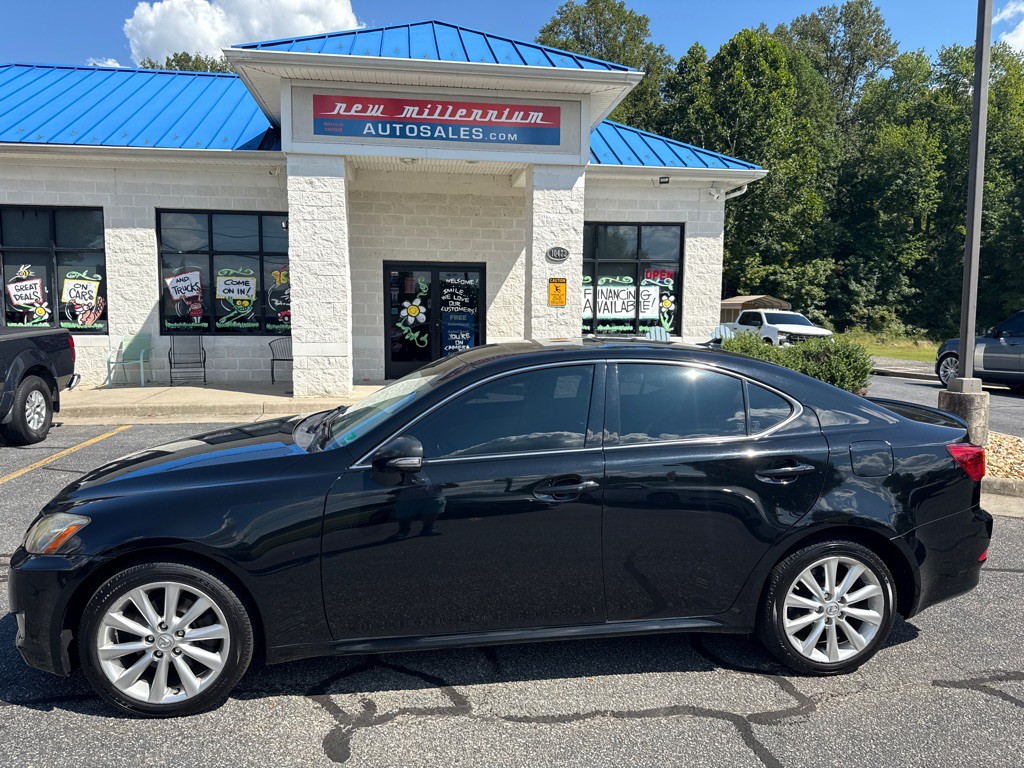 2009 Lexus IS Image 2