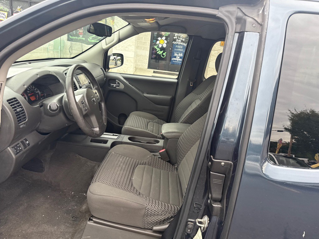 2018 Nissan Frontier Image 6