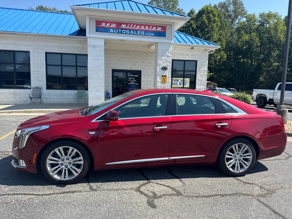 2019 Cadillac XTS Image 2