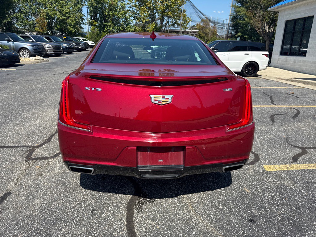 2019 Cadillac XTS Image 5