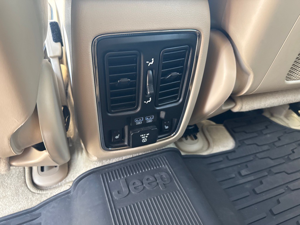 2015 Jeep Grand Cherokee Image 9