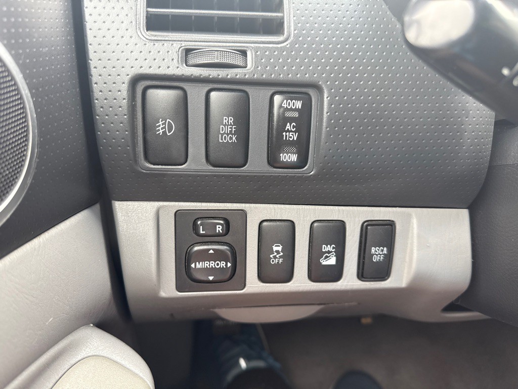 2010 Toyota Tacoma Image 13