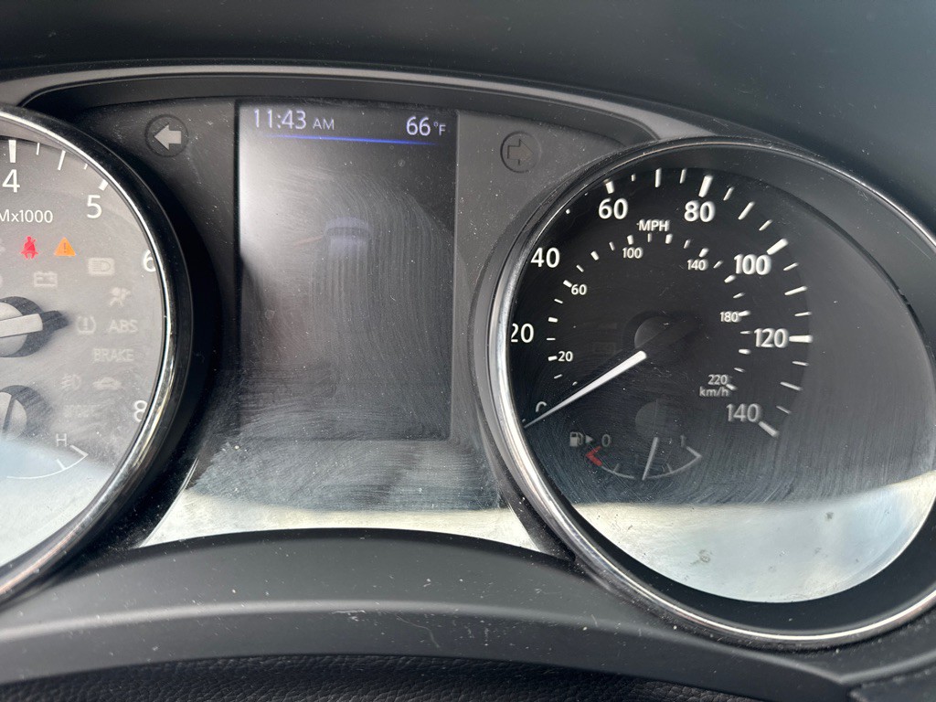 2018 Nissan Rogue Image 10
