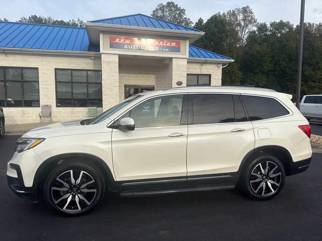 2019 Honda Pilot Image 2