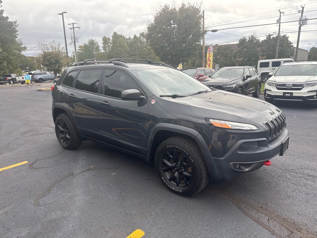 2017 Jeep Cherokee Image 4
