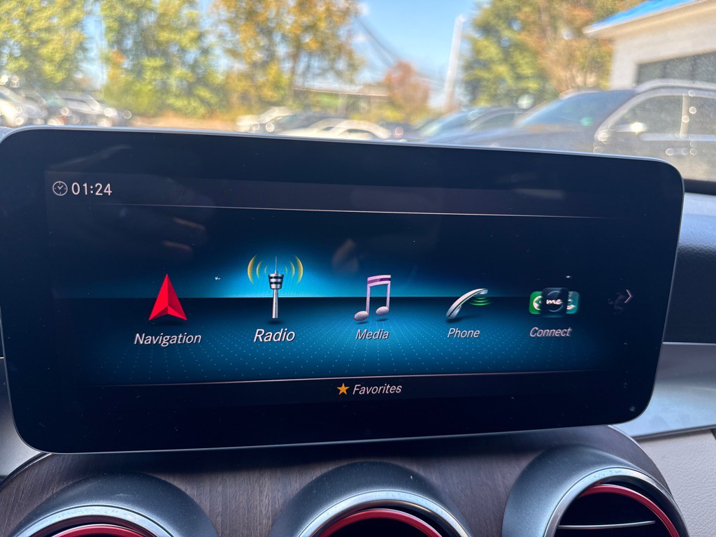 2019 Mercedes-Benz C-Class Image 9