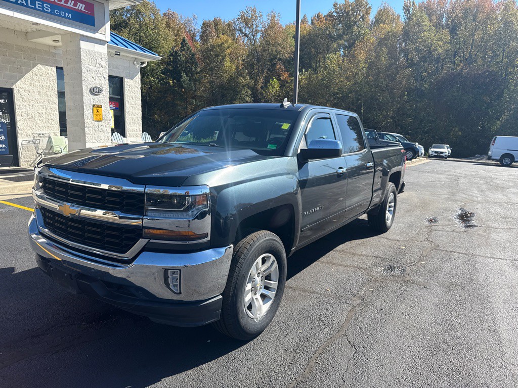 2018 Chevrolet Silverado 1500 Image 1