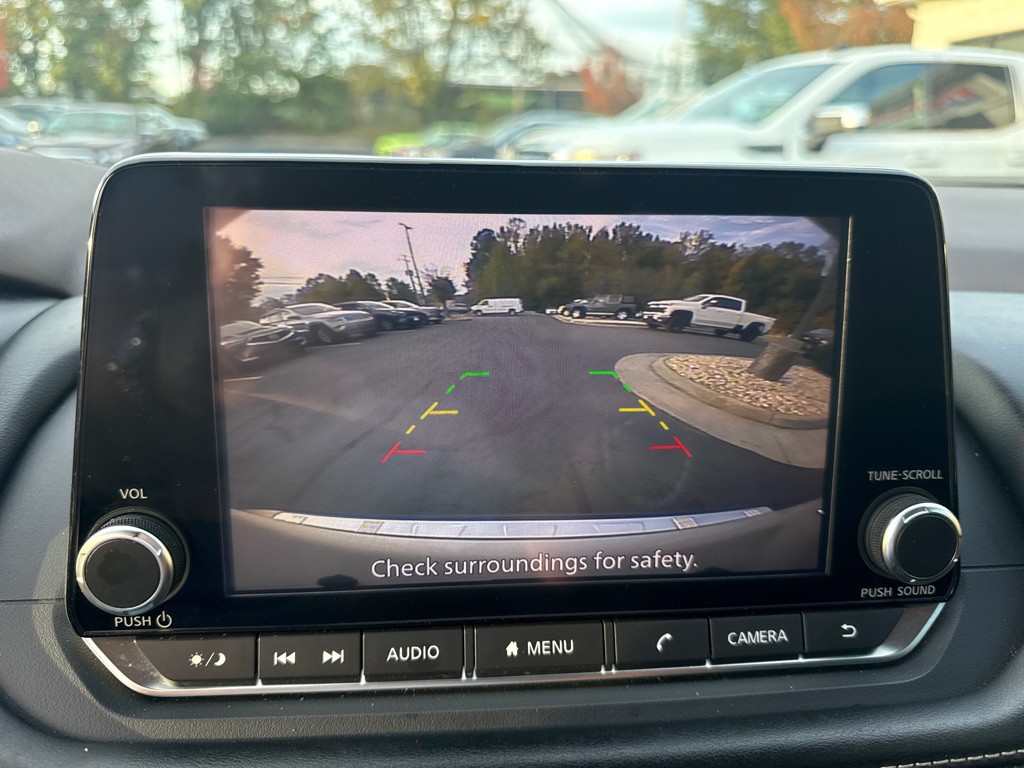 2022 Nissan Rogue Image 14