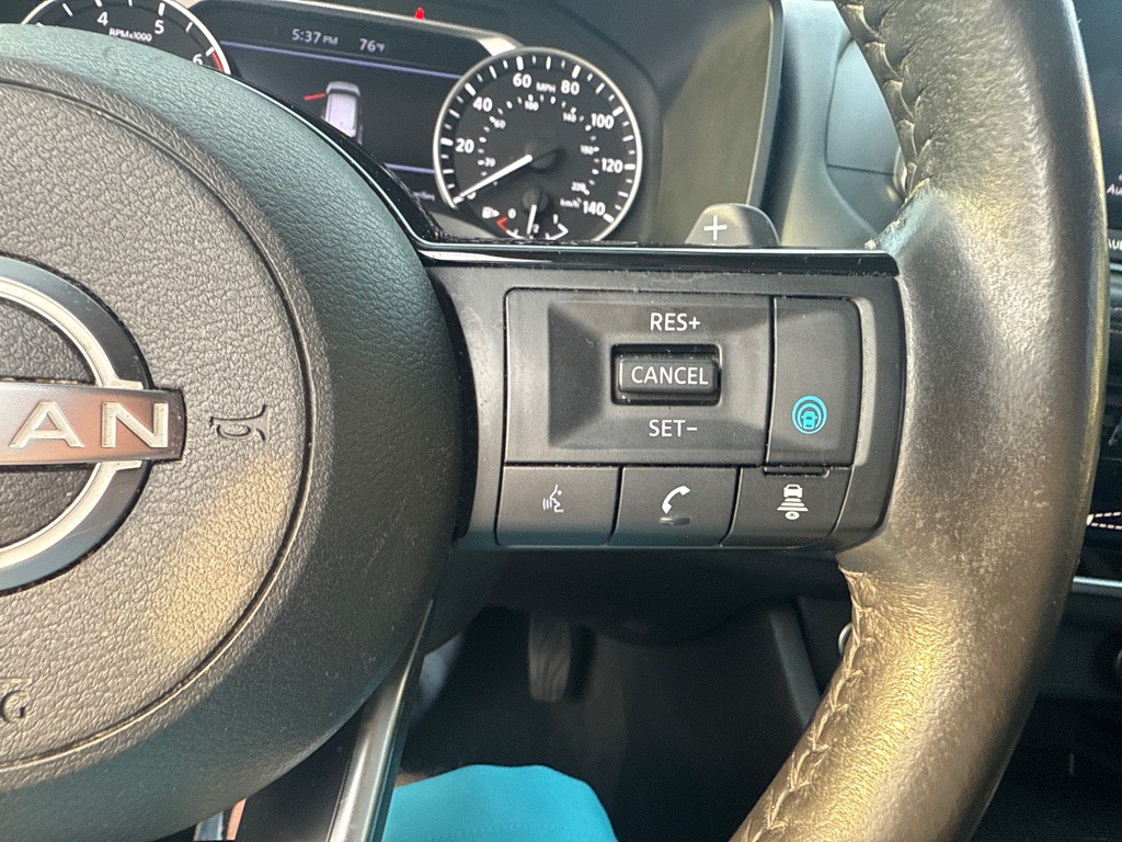 2022 Nissan Rogue Image 17