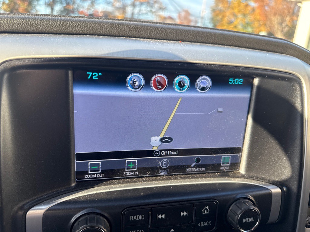 2017 GMC Sierra Image 9