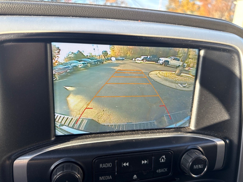 2017 GMC Sierra Image 10