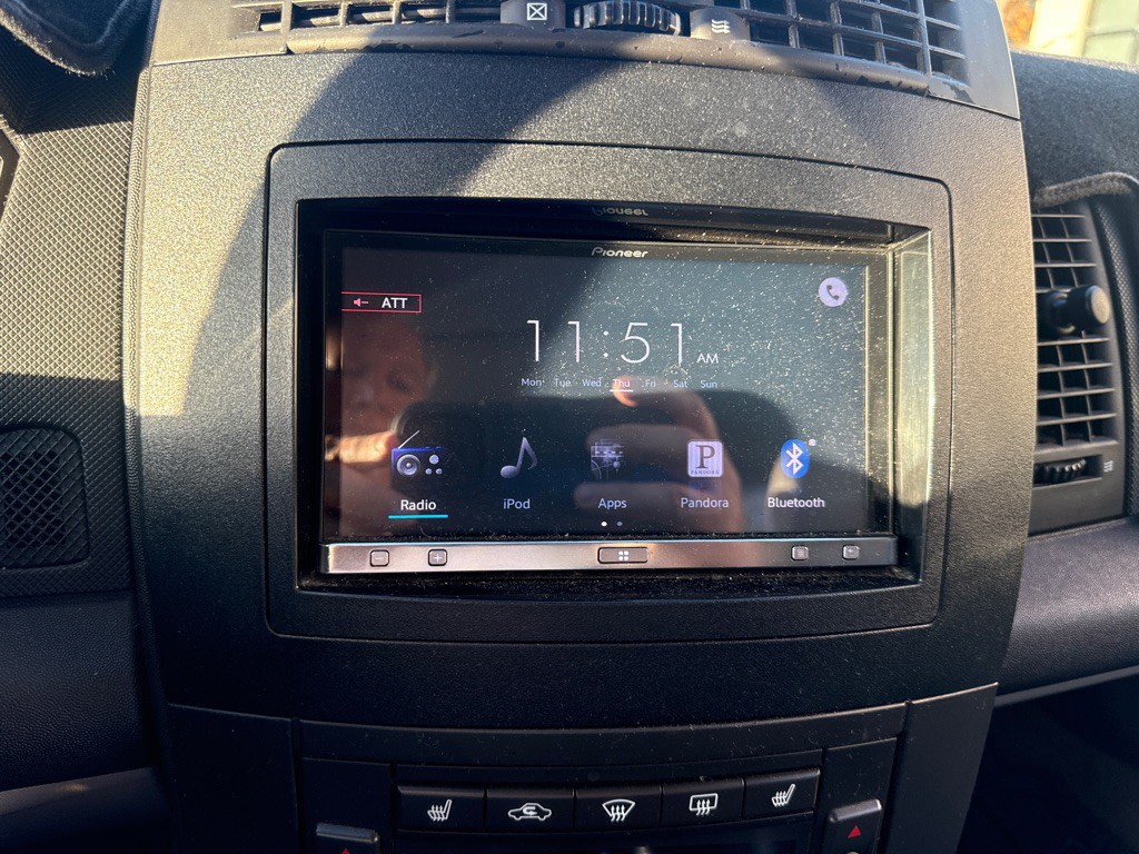 2004 Cadillac CTS Image 10