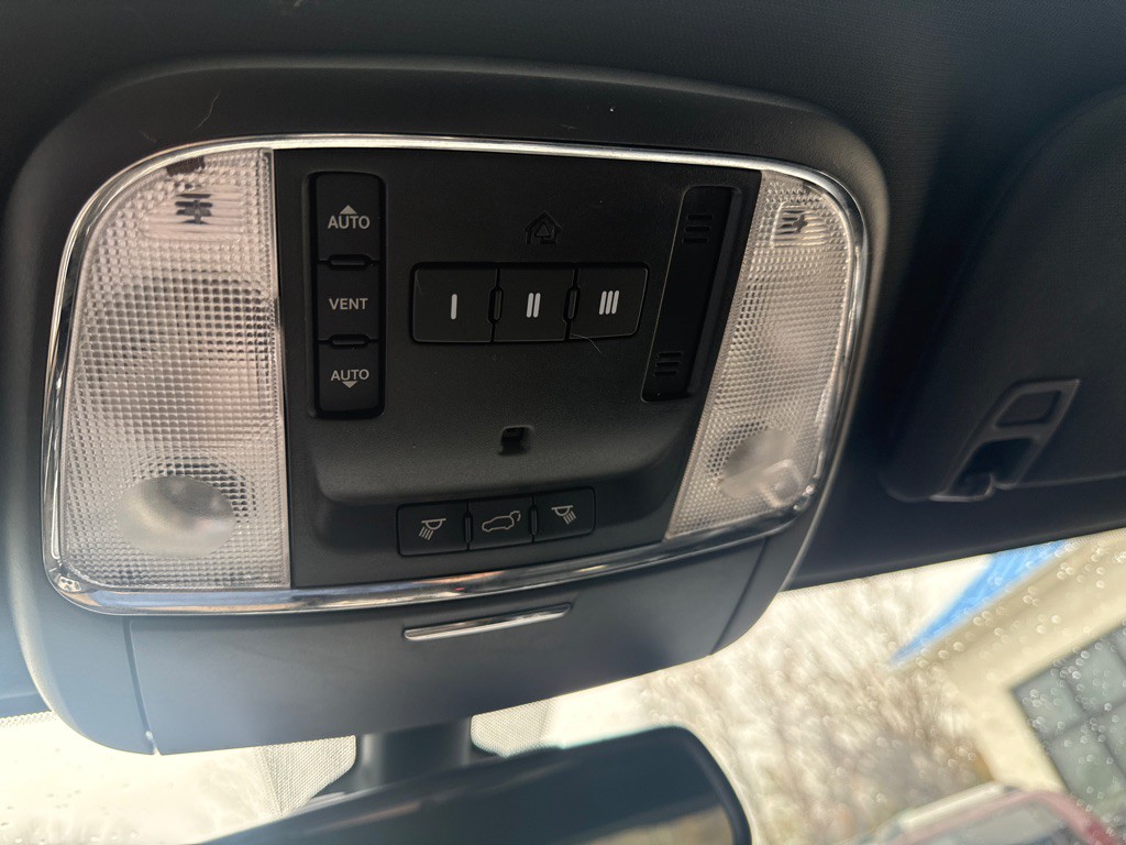 2015 Jeep Grand Cherokee Image 20