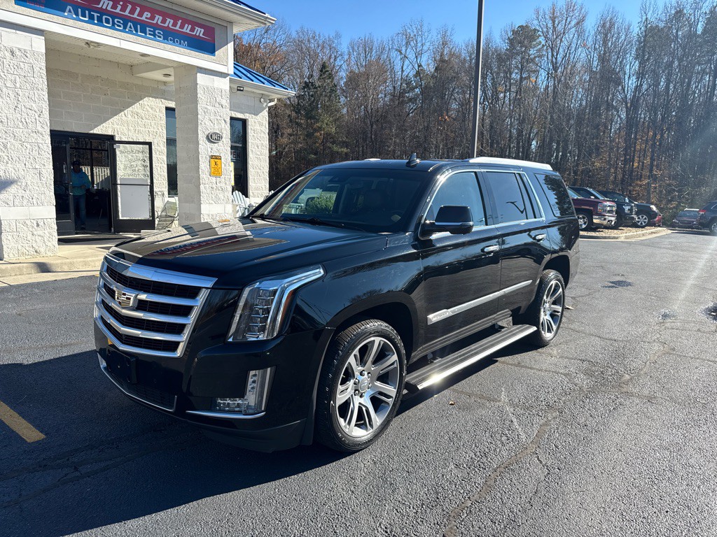 2016 Cadillac Escalade Image 1