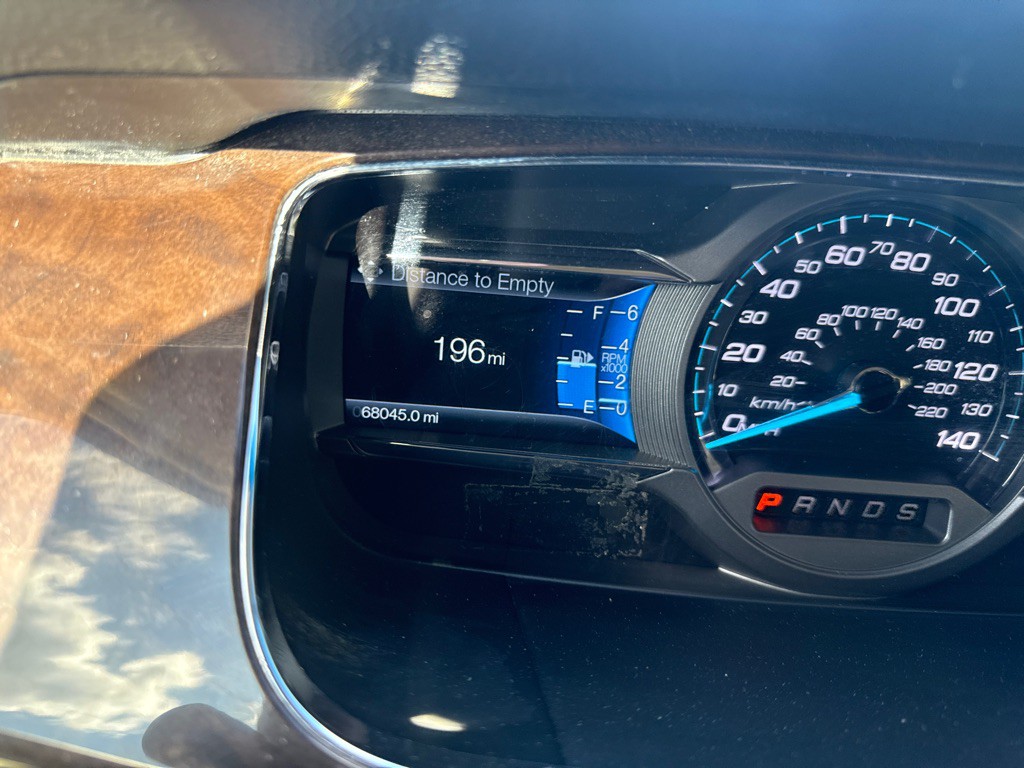 2015 Ford Taurus Image 9