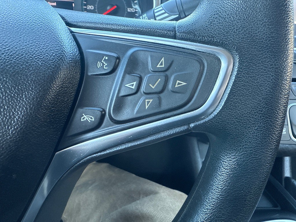 2018 Chevrolet Malibu Image 12