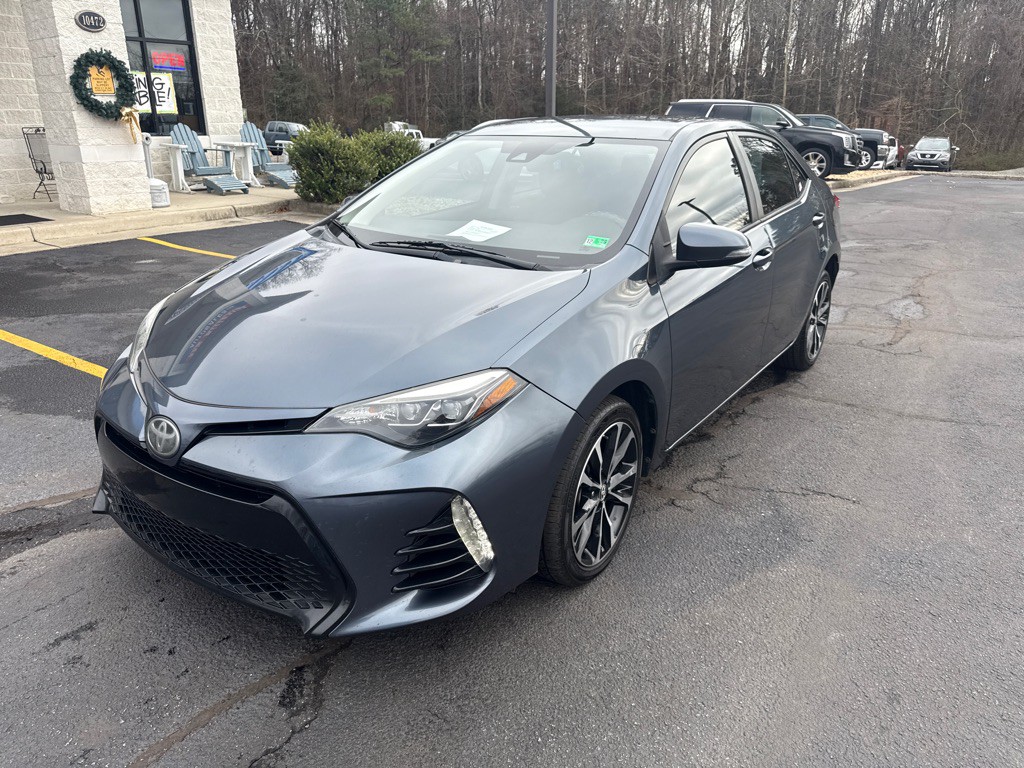 2018 Toyota Corolla Image 1