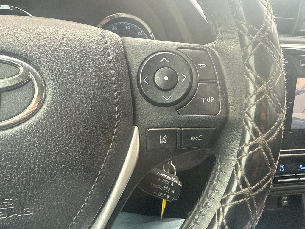 2018 Toyota Corolla Image 13