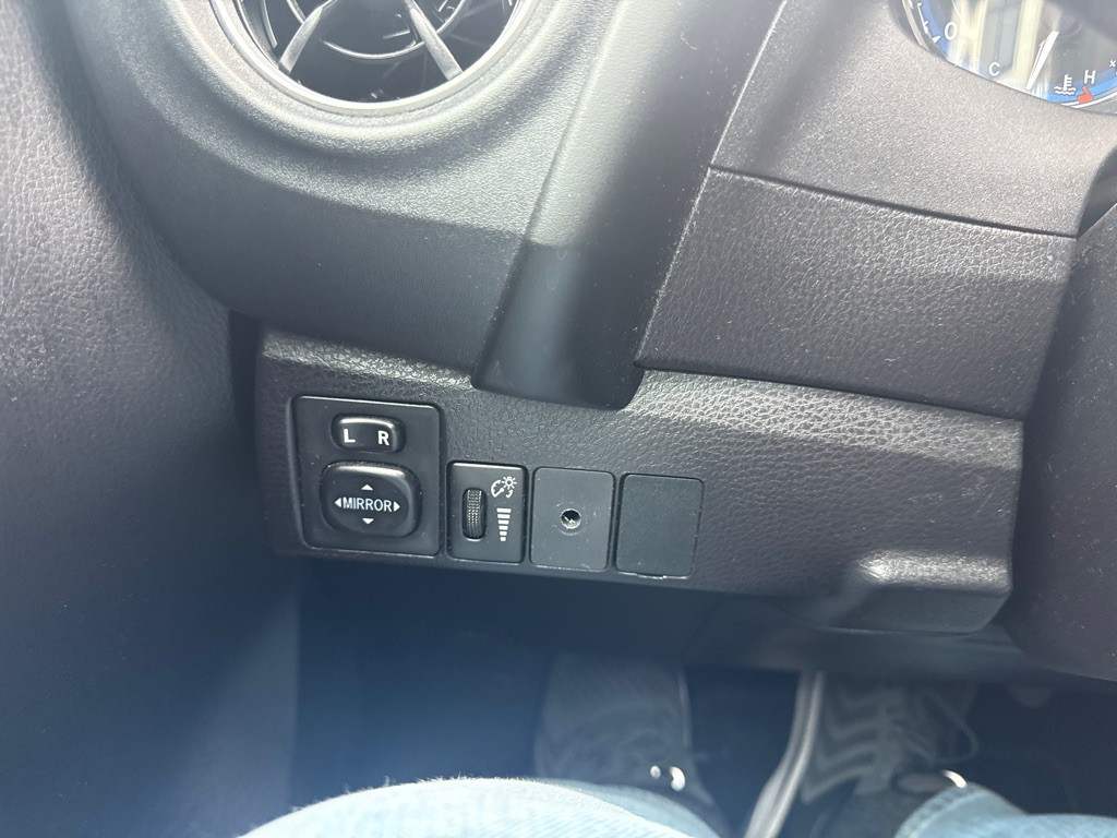 2018 Toyota Corolla Image 15