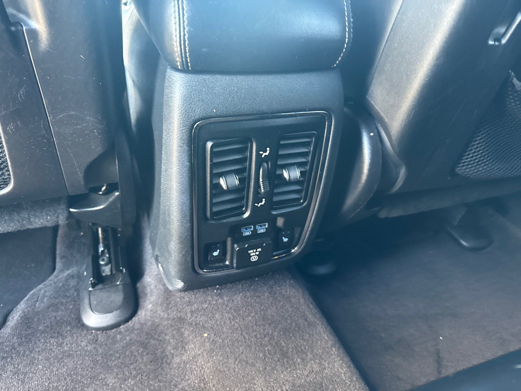 2016 Jeep Grand Cherokee Image 9