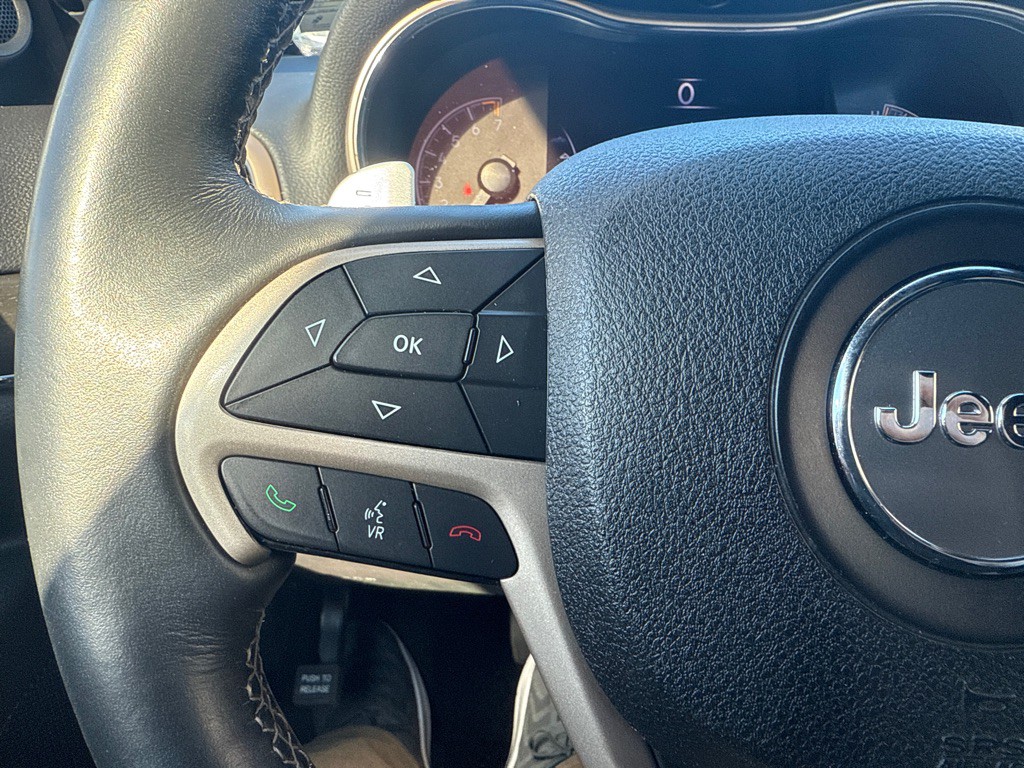 2016 Jeep Grand Cherokee Image 18