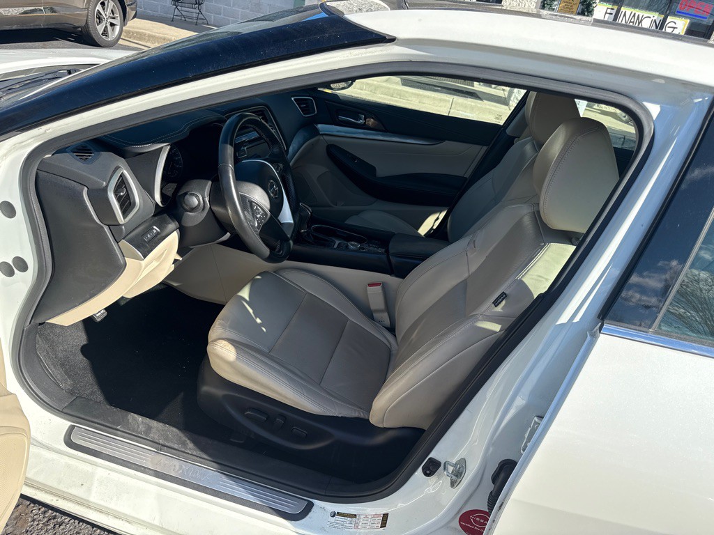 2020 Nissan Maxima Image 7