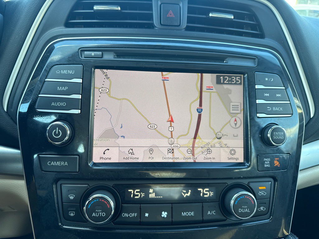 2020 Nissan Maxima Image 12