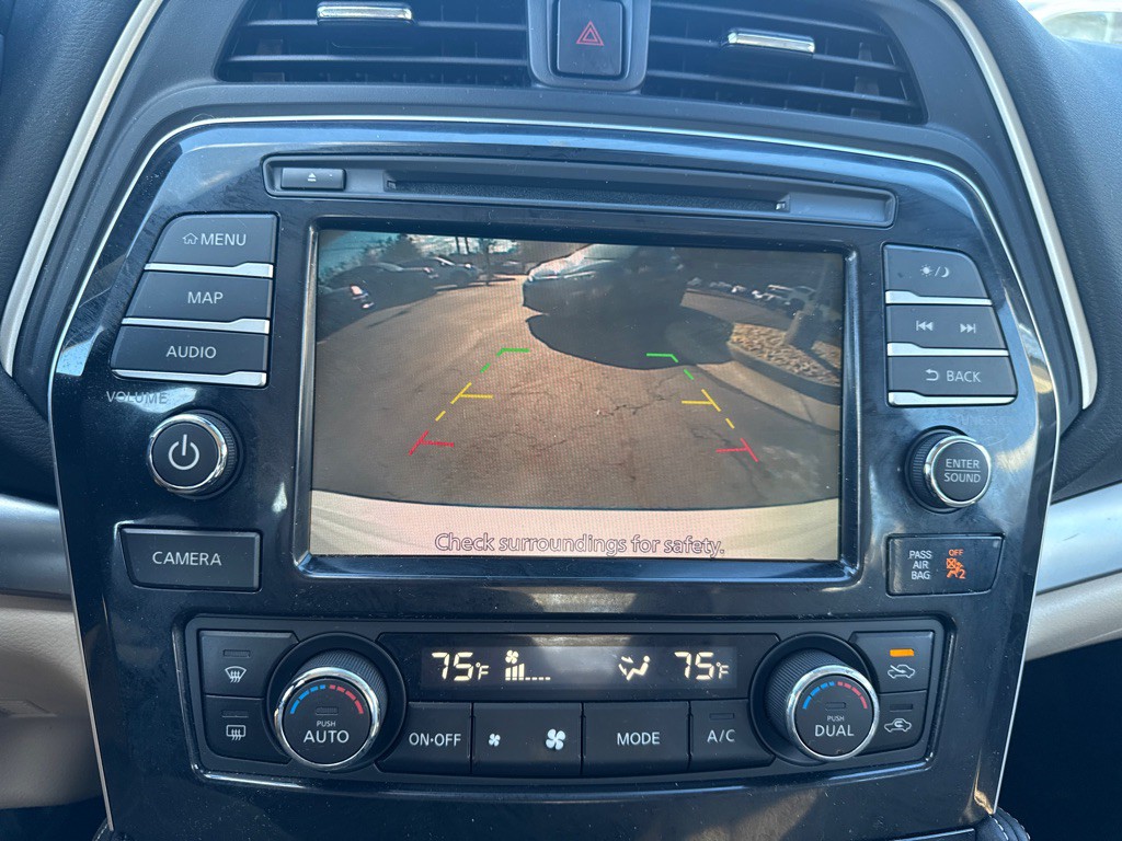 2020 Nissan Maxima Image 13