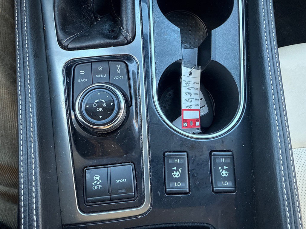 2020 Nissan Maxima Image 15