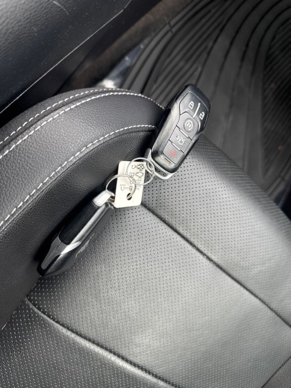 2017 Ford Mustang Image 16