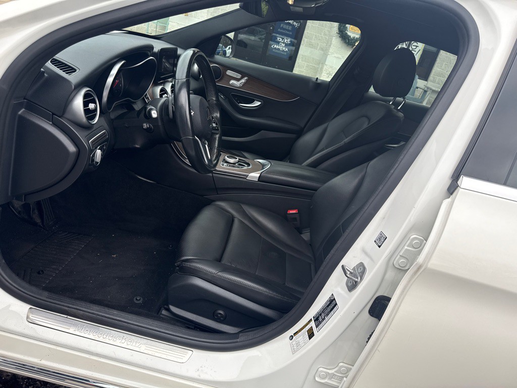 2019 Mercedes-Benz C-Class Image 7