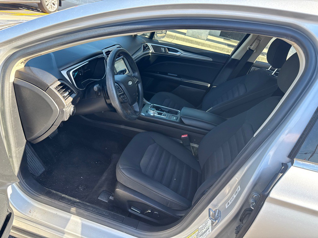 2017 Ford Fusion Image 7