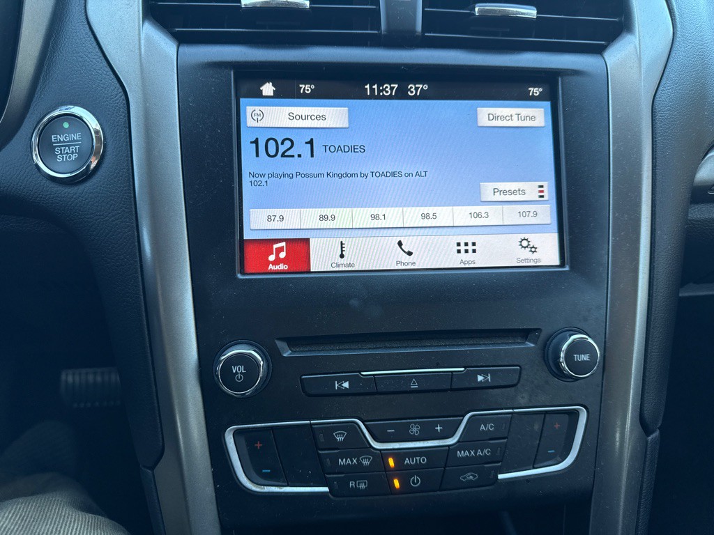 2017 Ford Fusion Image 10