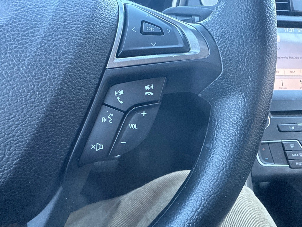 2017 Ford Fusion Image 13