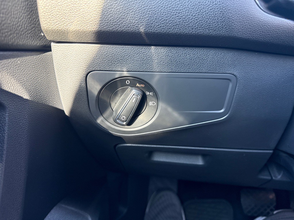 2022 Volkswagen Tiguan Image 18