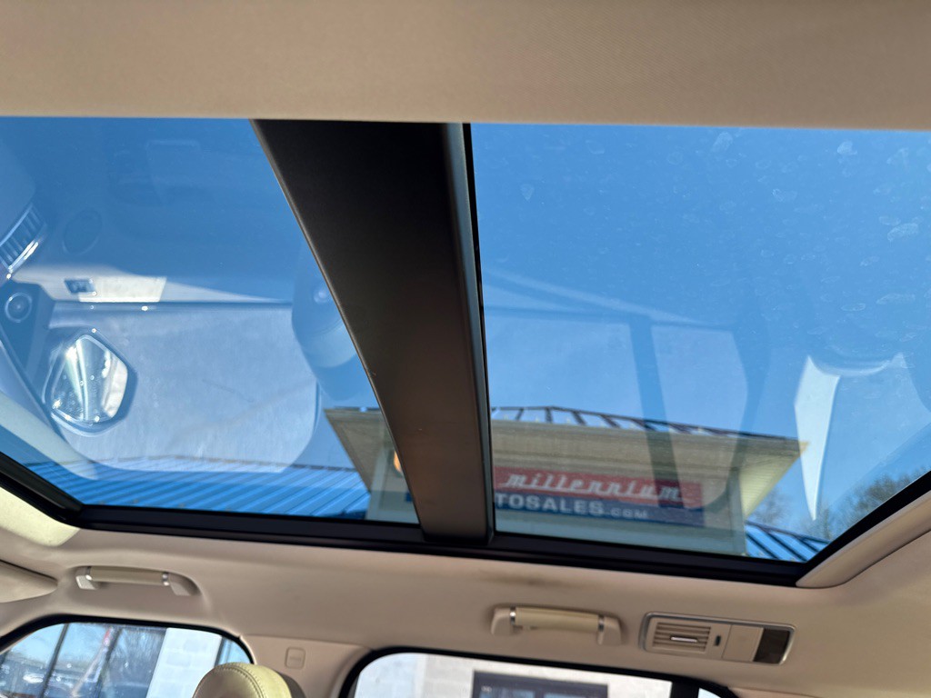 2017 Land Rover Range Rover Image 10