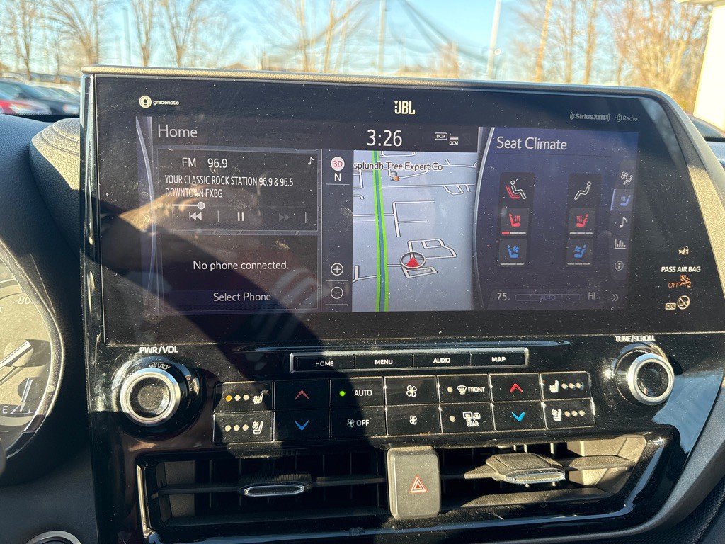 2021 Toyota Highlander Image 14