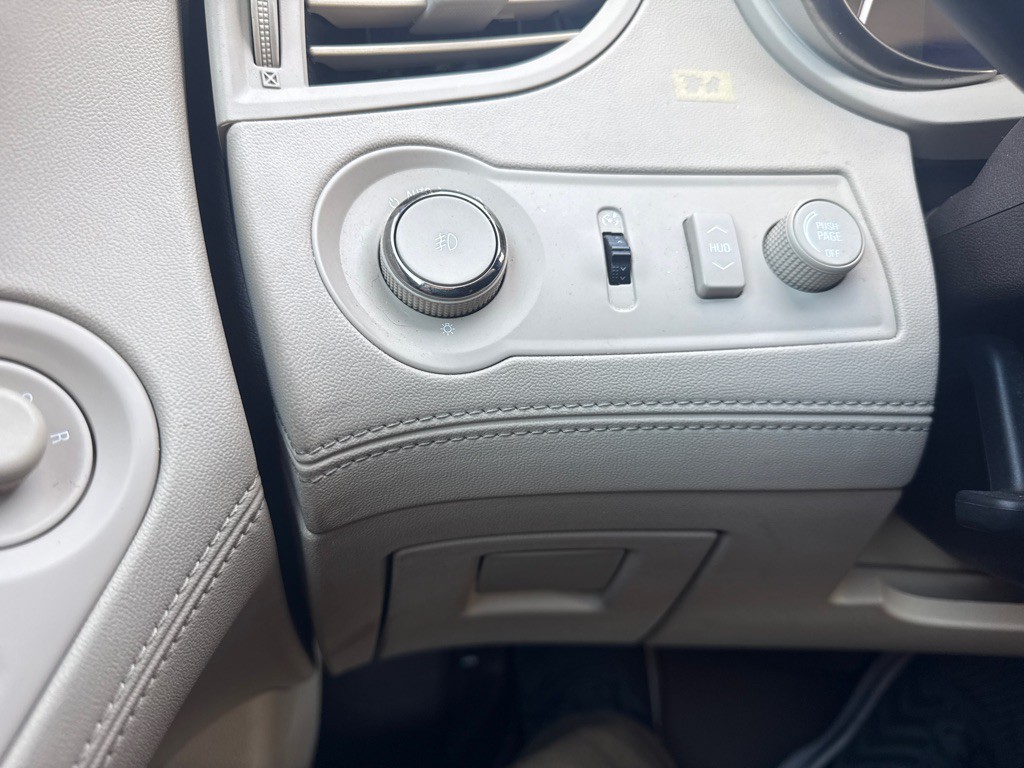 2015 Buick Lacrosse Image 15