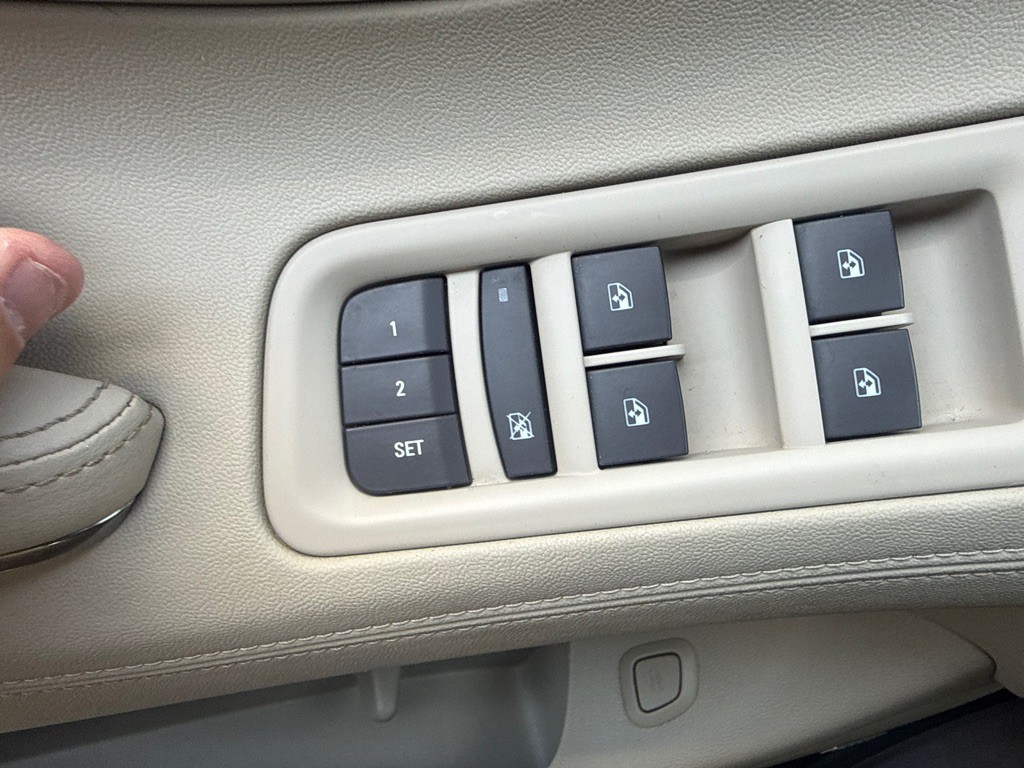 2015 Buick Lacrosse Image 18