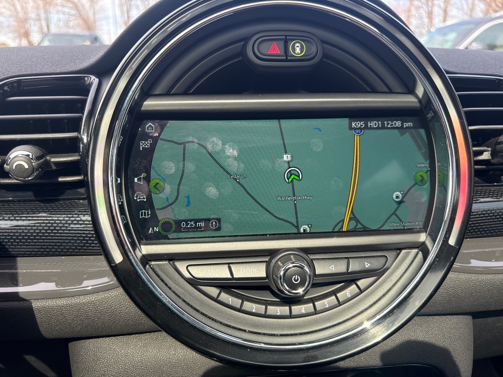 2019 MINI Cooper Image 12